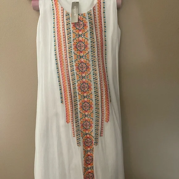 Chicos  NWT embroidery trim, maxi dress size 1 petite - Picture 3 of 4
